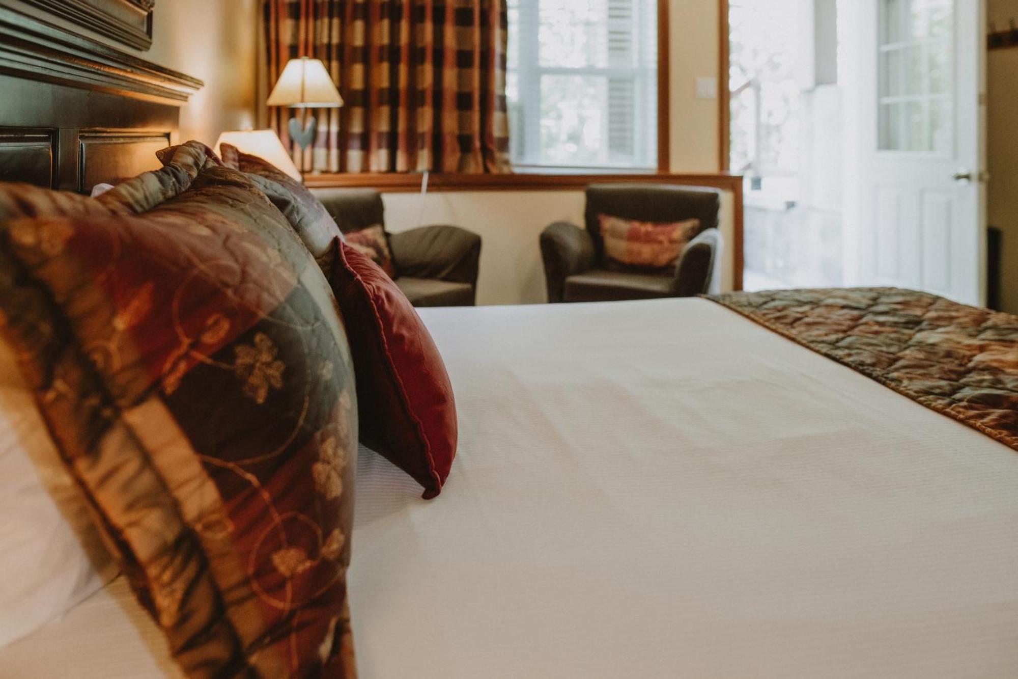 Auberge Du Lac Morency Saint Hippolyte エクステリア 写真