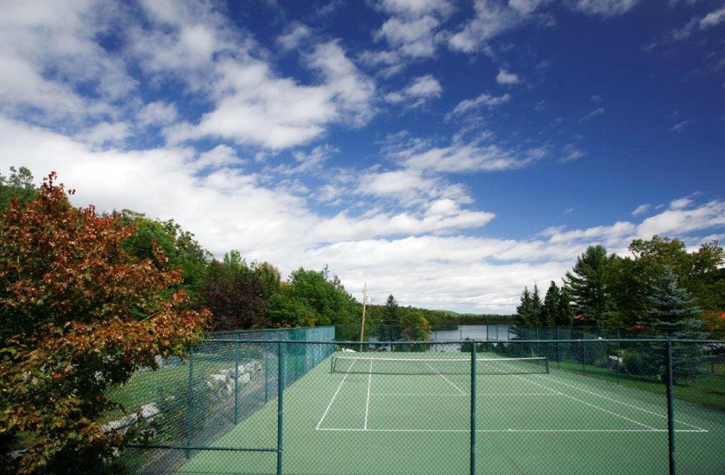 Auberge Du Lac Morency Saint Hippolyte エクステリア 写真